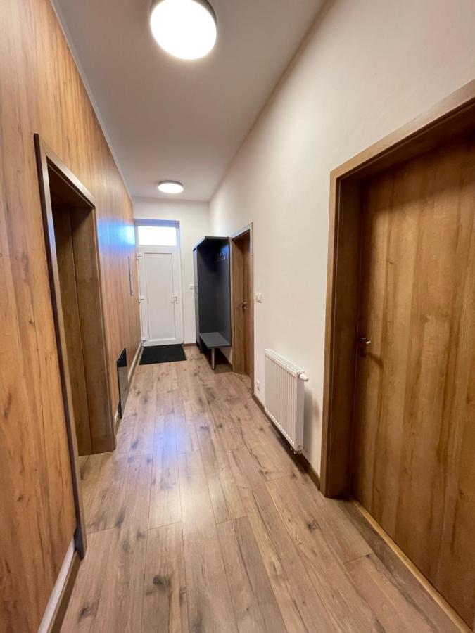 Apartman Tatrafun ตาตรันสกา ลอมนีจา ภายนอก รูปภาพ