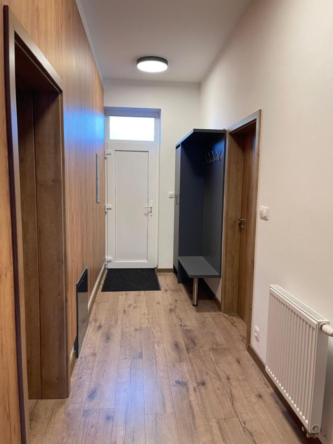 Apartman Tatrafun ตาตรันสกา ลอมนีจา ภายนอก รูปภาพ