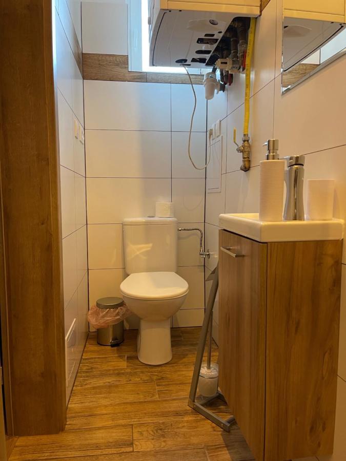 Apartman Tatrafun ตาตรันสกา ลอมนีจา ภายนอก รูปภาพ